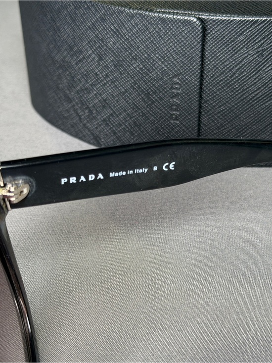 PRADA sunglasses SPR 17O with PRADA case main image 4
